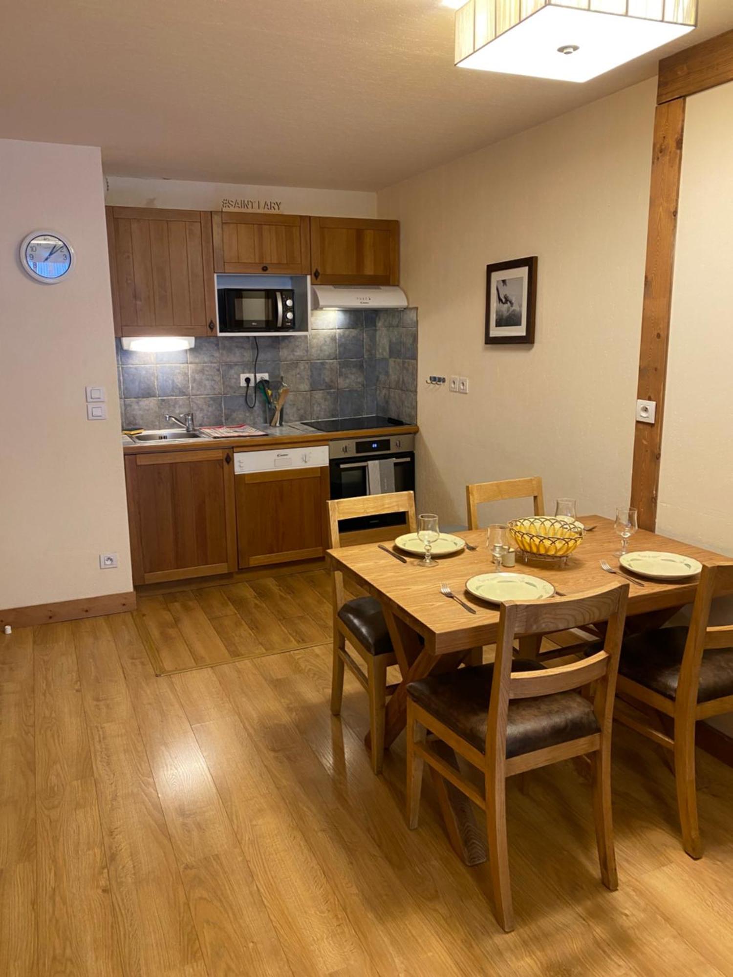 Appartement T2+Coin Nuit 6 Pers Residence De Cami Real Au Centre Du Village De Saint Lary Soulan Avec Piscine Interieure+ Sauna Et Hammam Luaran gambar